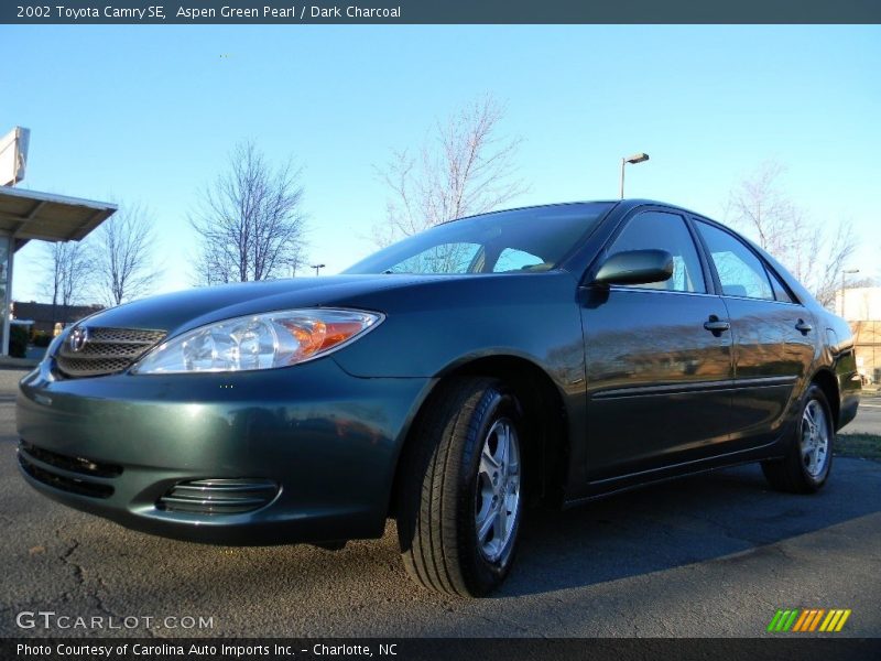 Aspen Green Pearl / Dark Charcoal 2002 Toyota Camry SE