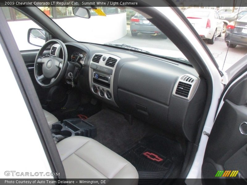 Summit White / Light Cashmere 2009 Chevrolet Colorado LT Regular Cab