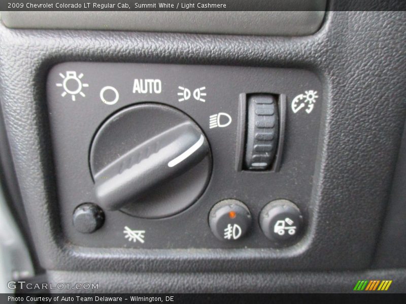 Summit White / Light Cashmere 2009 Chevrolet Colorado LT Regular Cab