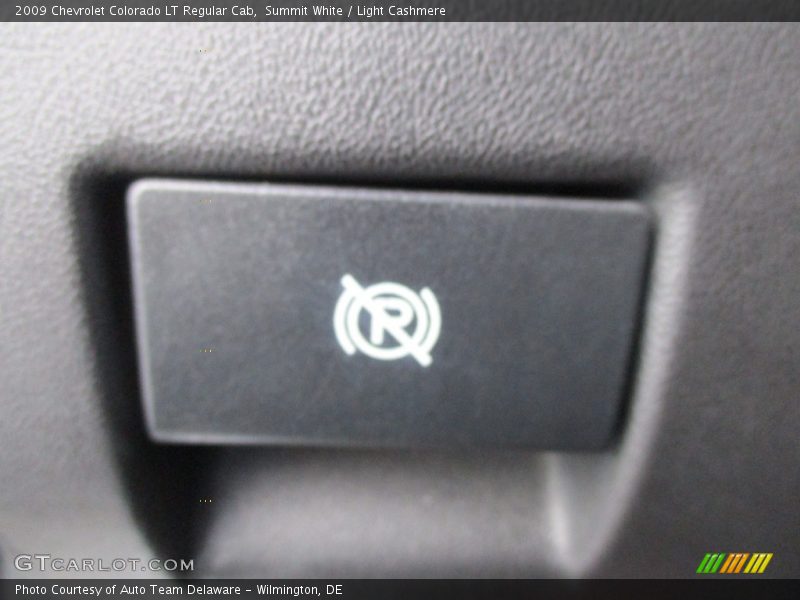 Summit White / Light Cashmere 2009 Chevrolet Colorado LT Regular Cab