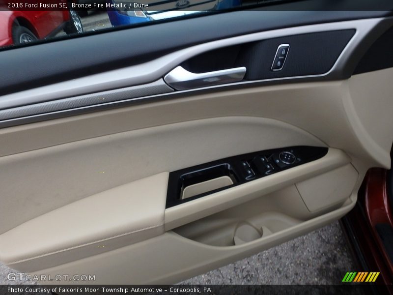 Bronze Fire Metallic / Dune 2016 Ford Fusion SE