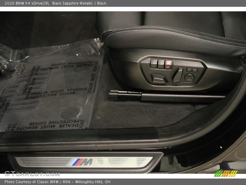 Black Sapphire Metallic / Black 2016 BMW X4 xDrive28i