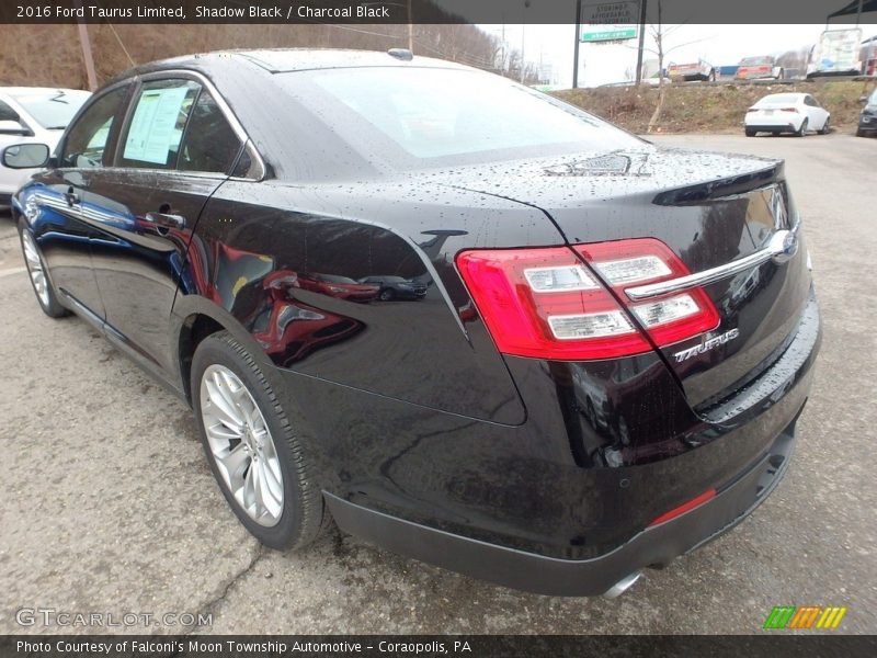 Shadow Black / Charcoal Black 2016 Ford Taurus Limited