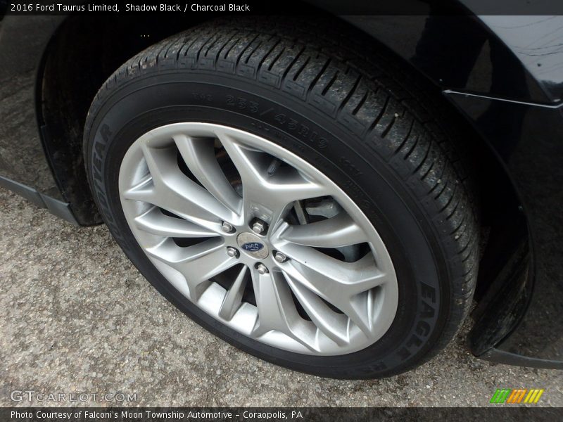 Shadow Black / Charcoal Black 2016 Ford Taurus Limited