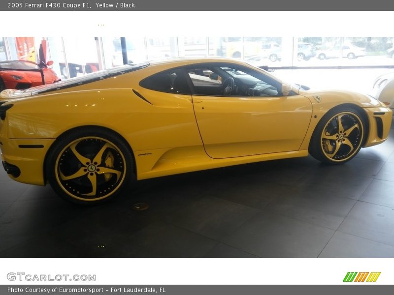 Yellow / Black 2005 Ferrari F430 Coupe F1