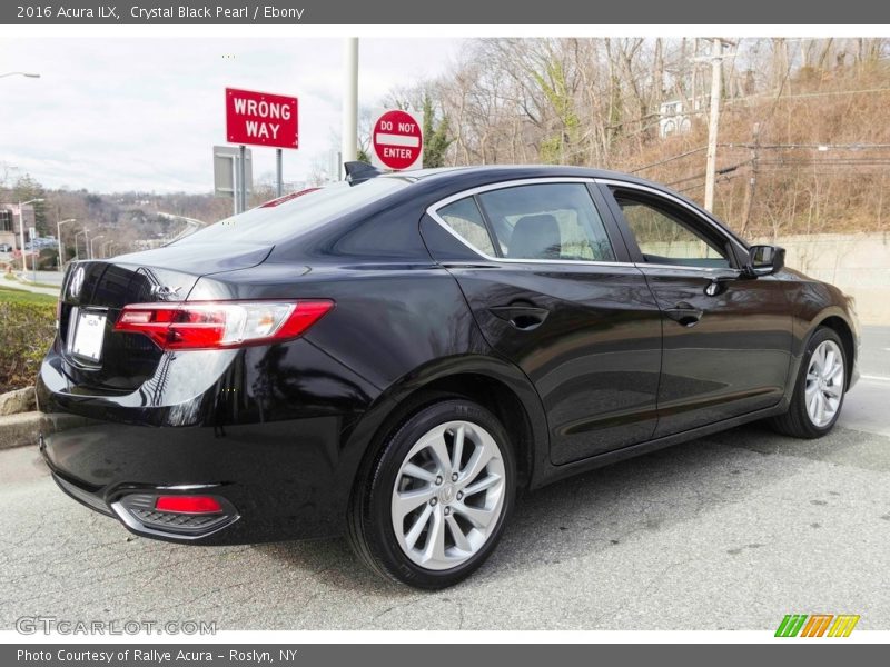Crystal Black Pearl / Ebony 2016 Acura ILX