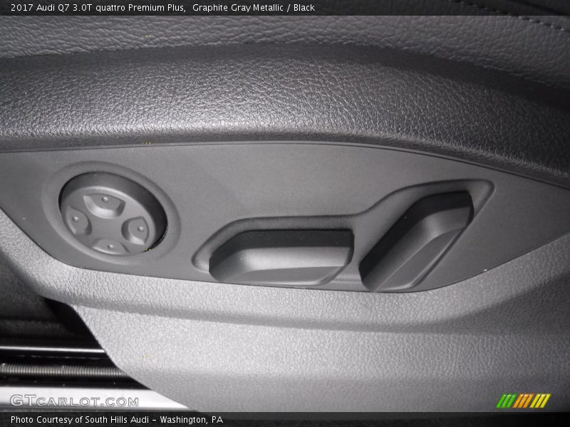 Graphite Gray Metallic / Black 2017 Audi Q7 3.0T quattro Premium Plus
