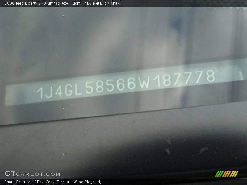 Light Khaki Metallic / Khaki 2006 Jeep Liberty CRD Limited 4x4