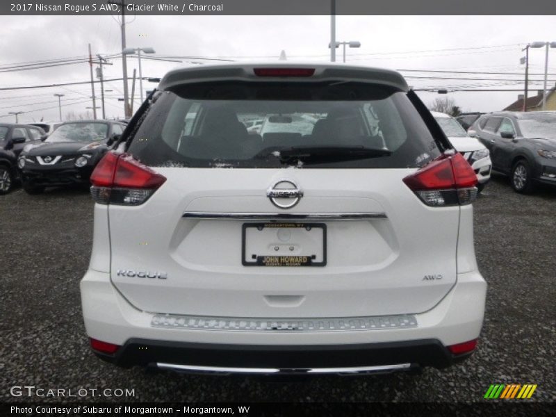 Glacier White / Charcoal 2017 Nissan Rogue S AWD