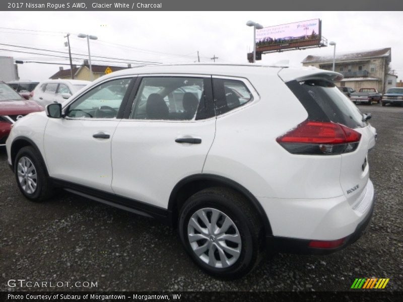 Glacier White / Charcoal 2017 Nissan Rogue S AWD