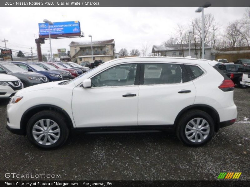 Glacier White / Charcoal 2017 Nissan Rogue S AWD