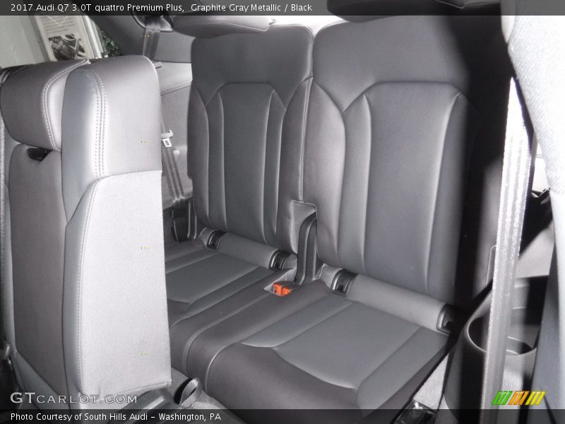 Graphite Gray Metallic / Black 2017 Audi Q7 3.0T quattro Premium Plus