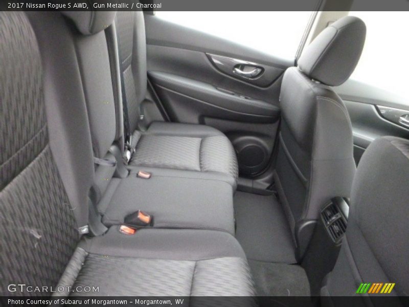 Gun Metallic / Charcoal 2017 Nissan Rogue S AWD