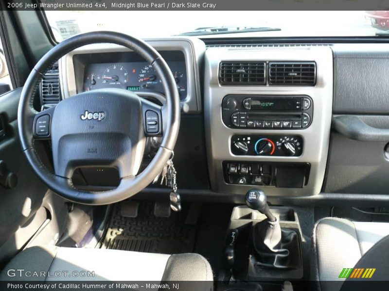 Midnight Blue Pearl / Dark Slate Gray 2006 Jeep Wrangler Unlimited 4x4