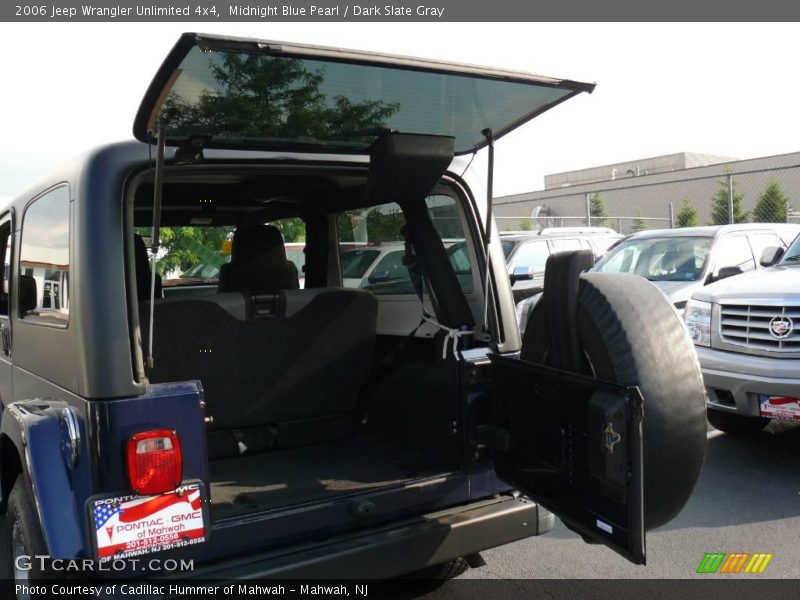 Midnight Blue Pearl / Dark Slate Gray 2006 Jeep Wrangler Unlimited 4x4