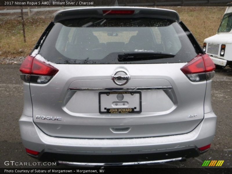 Brilliant Silver / Charcoal 2017 Nissan Rogue S AWD
