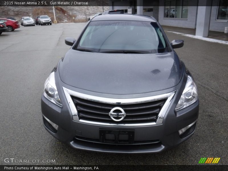 Gun Metallic / Charcoal 2015 Nissan Altima 2.5 S