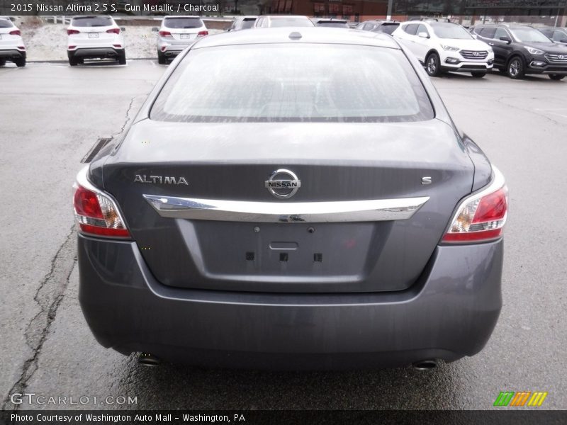 Gun Metallic / Charcoal 2015 Nissan Altima 2.5 S