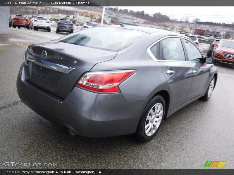 Gun Metallic / Charcoal 2015 Nissan Altima 2.5 S