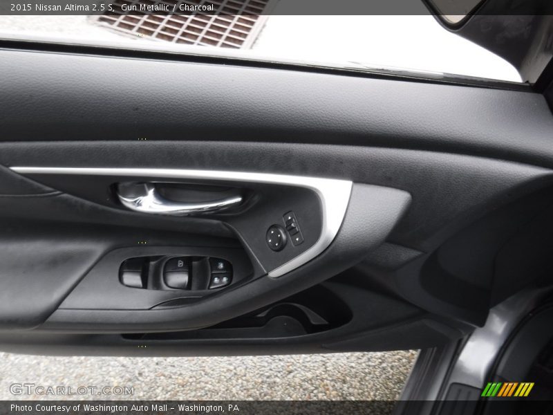 Gun Metallic / Charcoal 2015 Nissan Altima 2.5 S