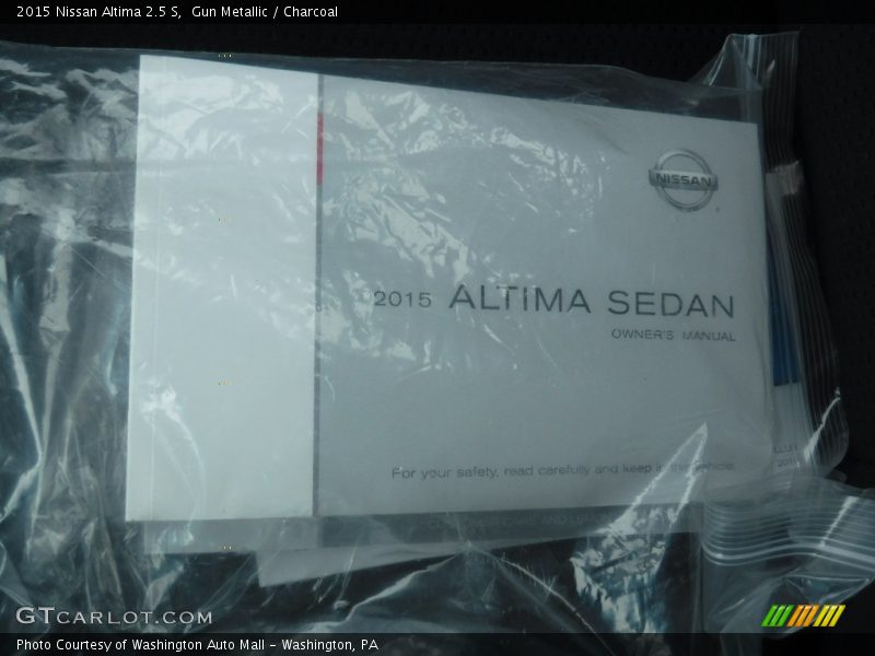 Gun Metallic / Charcoal 2015 Nissan Altima 2.5 S