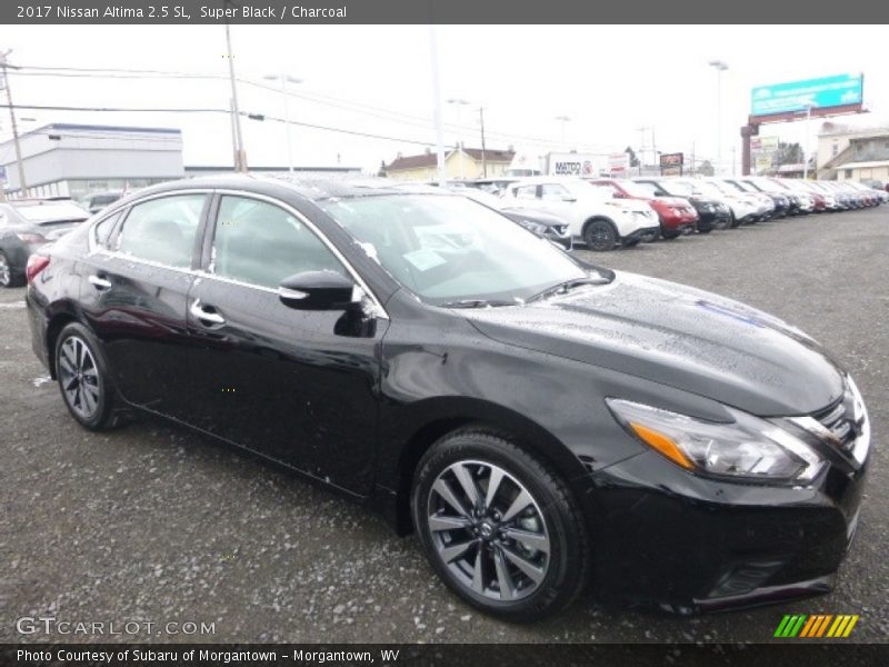 Super Black / Charcoal 2017 Nissan Altima 2.5 SL