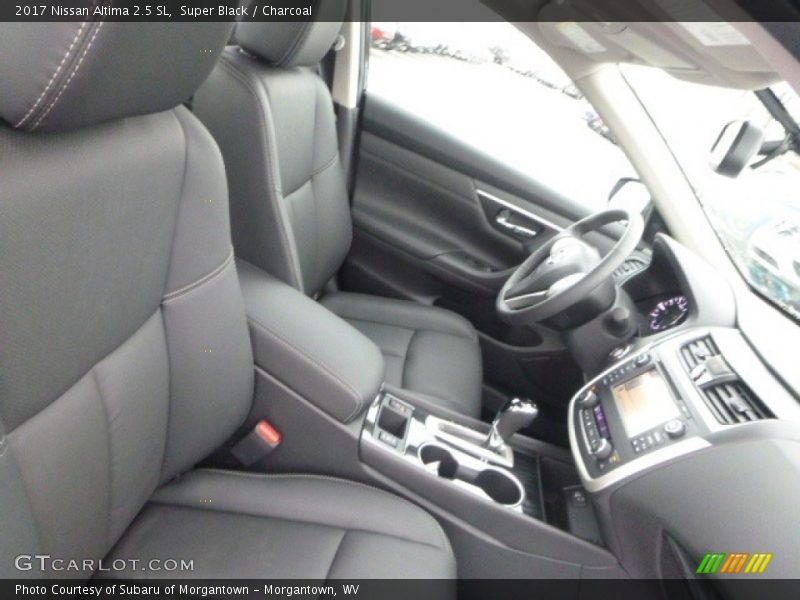 Super Black / Charcoal 2017 Nissan Altima 2.5 SL