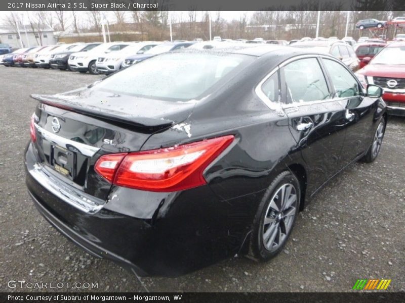 Super Black / Charcoal 2017 Nissan Altima 2.5 SL