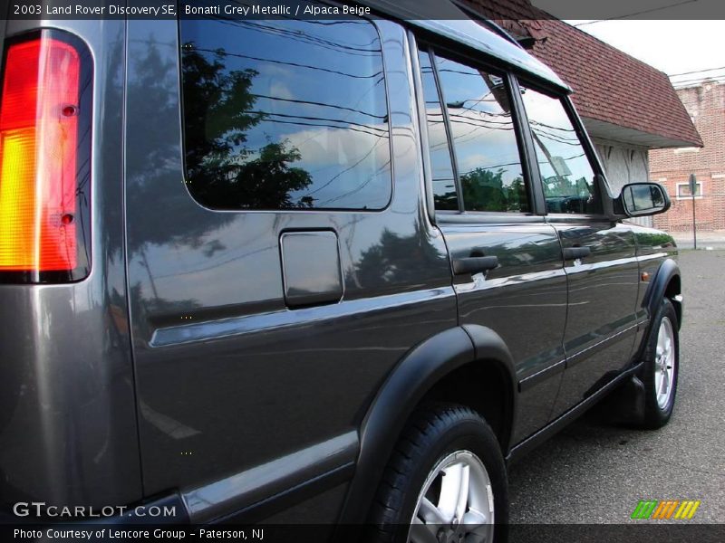 Bonatti Grey Metallic / Alpaca Beige 2003 Land Rover Discovery SE