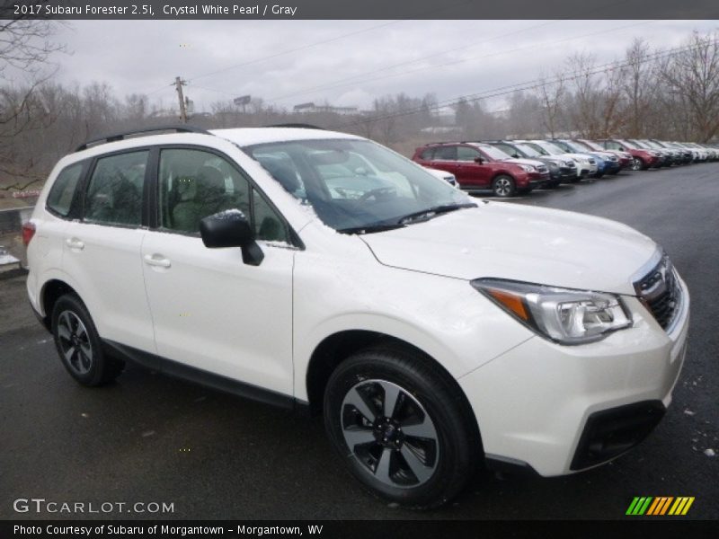 Crystal White Pearl / Gray 2017 Subaru Forester 2.5i