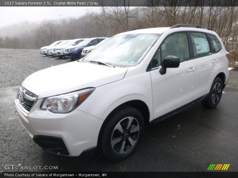 Crystal White Pearl / Gray 2017 Subaru Forester 2.5i