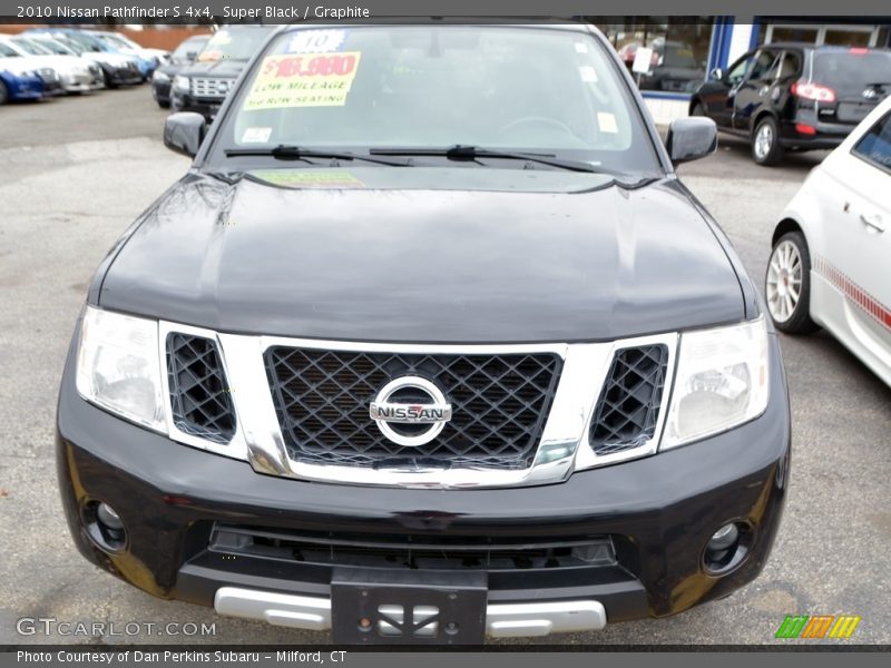 Super Black / Graphite 2010 Nissan Pathfinder S 4x4