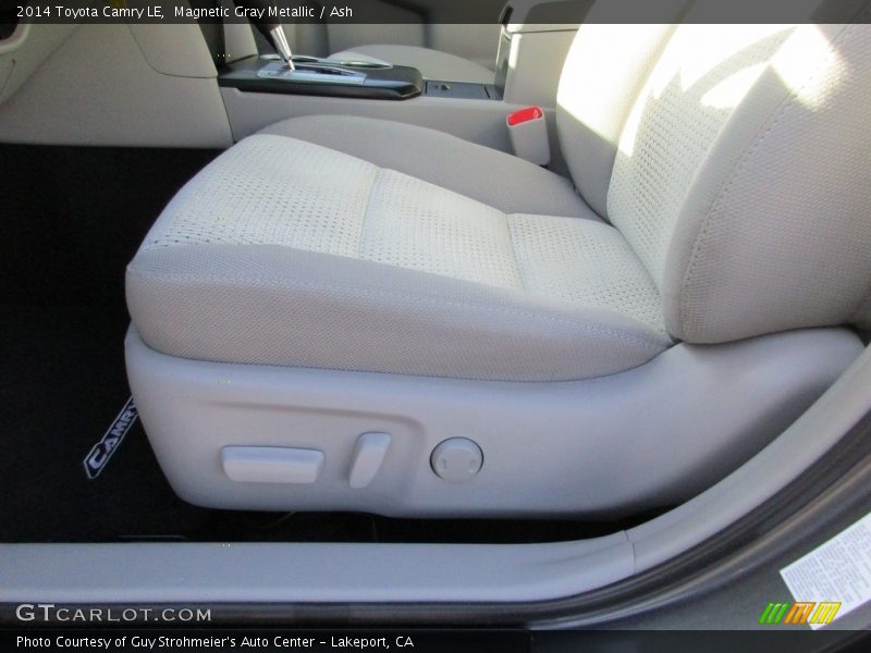 Magnetic Gray Metallic / Ash 2014 Toyota Camry LE
