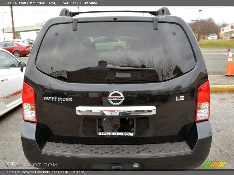 Super Black / Graphite 2010 Nissan Pathfinder S 4x4