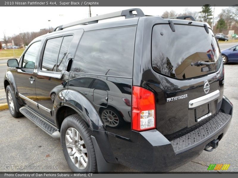 Super Black / Graphite 2010 Nissan Pathfinder S 4x4