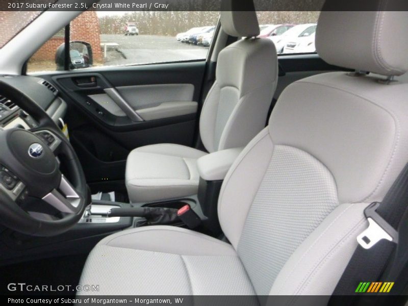 Crystal White Pearl / Gray 2017 Subaru Forester 2.5i