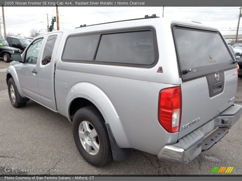 Radiant Silver Metallic / Nismo Charcoal 2005 Nissan Frontier SE King Cab 4x4