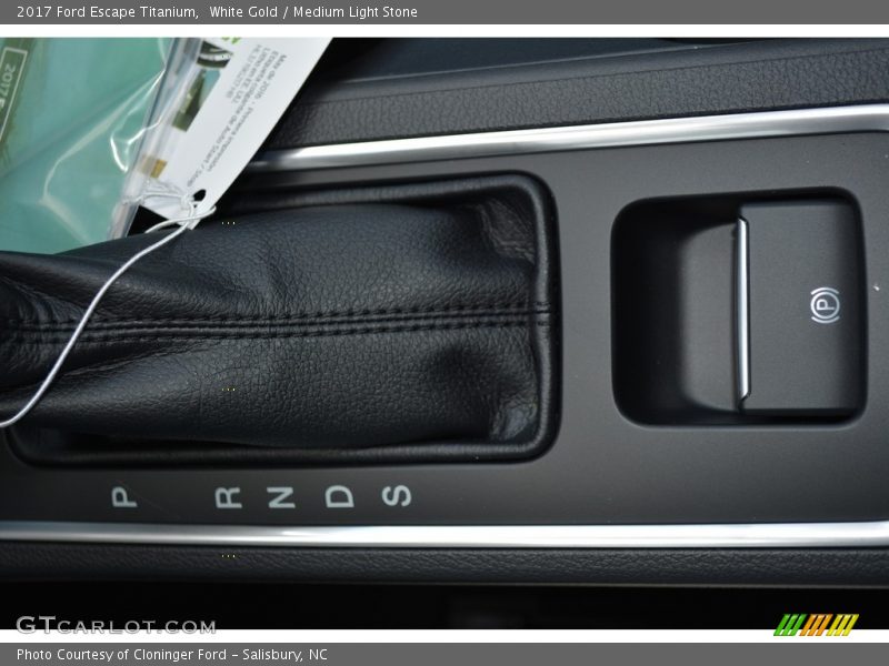 White Gold / Medium Light Stone 2017 Ford Escape Titanium
