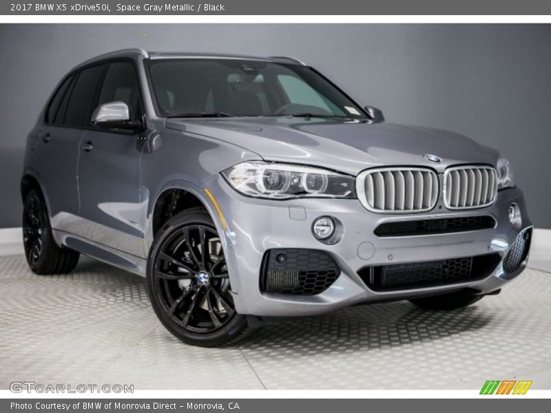 Front 3/4 View of 2017 X5 xDrive50i