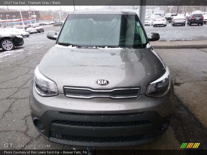 Titanium Gray / Black 2017 Kia Soul