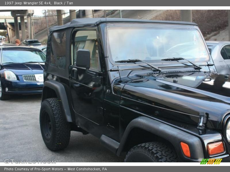 Black / Tan 1997 Jeep Wrangler SE 4x4