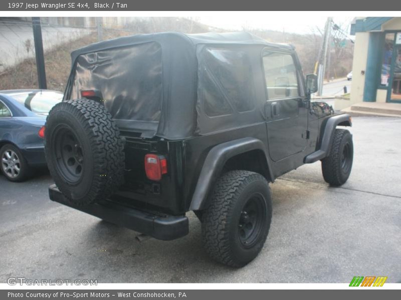 Black / Tan 1997 Jeep Wrangler SE 4x4