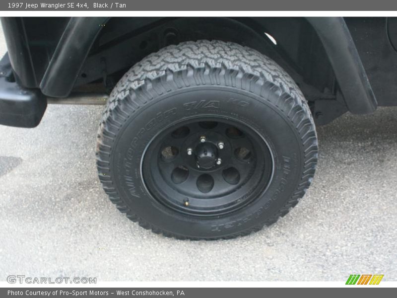 Black / Tan 1997 Jeep Wrangler SE 4x4