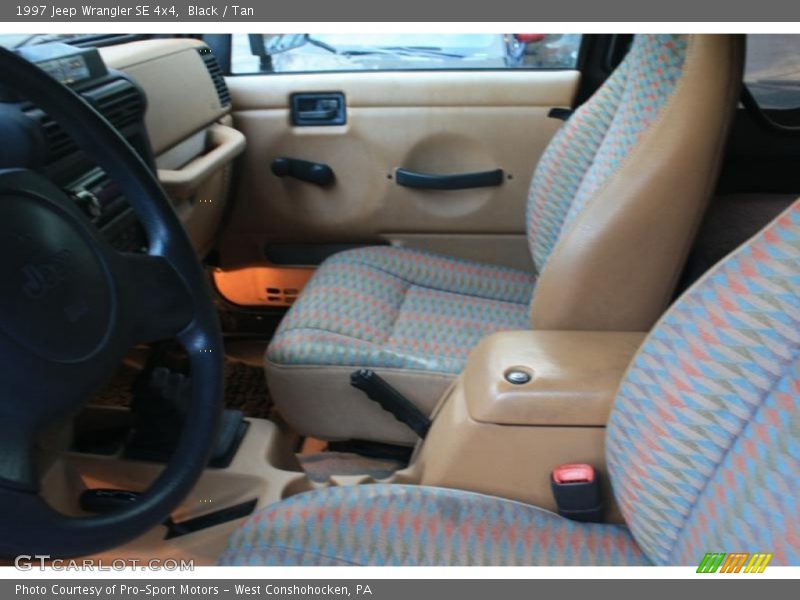 Black / Tan 1997 Jeep Wrangler SE 4x4