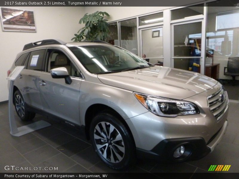 Tungsten Metallic / Warm Ivory 2017 Subaru Outback 2.5i Limited
