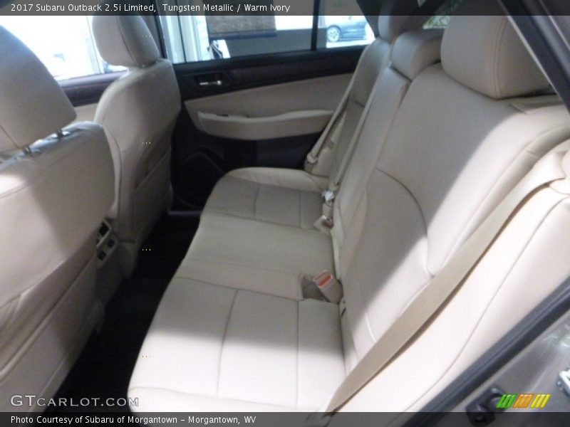 Tungsten Metallic / Warm Ivory 2017 Subaru Outback 2.5i Limited
