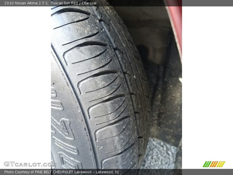 Tuscan Sun Red / Charcoal 2010 Nissan Altima 2.5 S