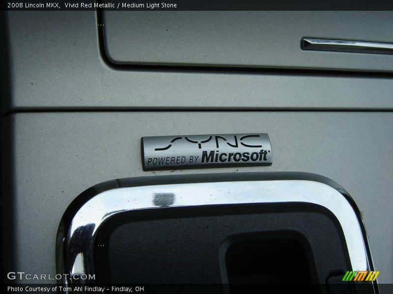 Vivid Red Metallic / Medium Light Stone 2008 Lincoln MKX