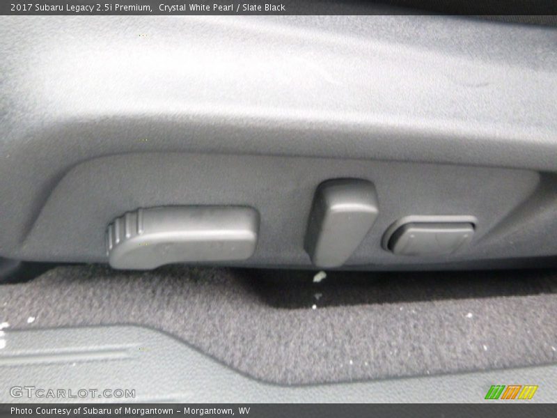 Crystal White Pearl / Slate Black 2017 Subaru Legacy 2.5i Premium