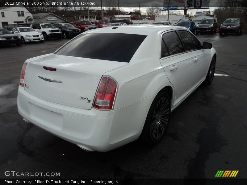 Bright White / Black/Red 2013 Chrysler 300 S V6